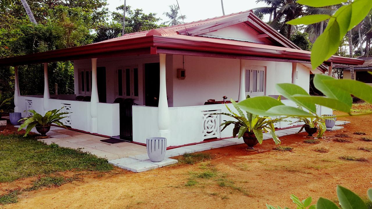 Anura Home Stay カルータラ エクステリア 写真